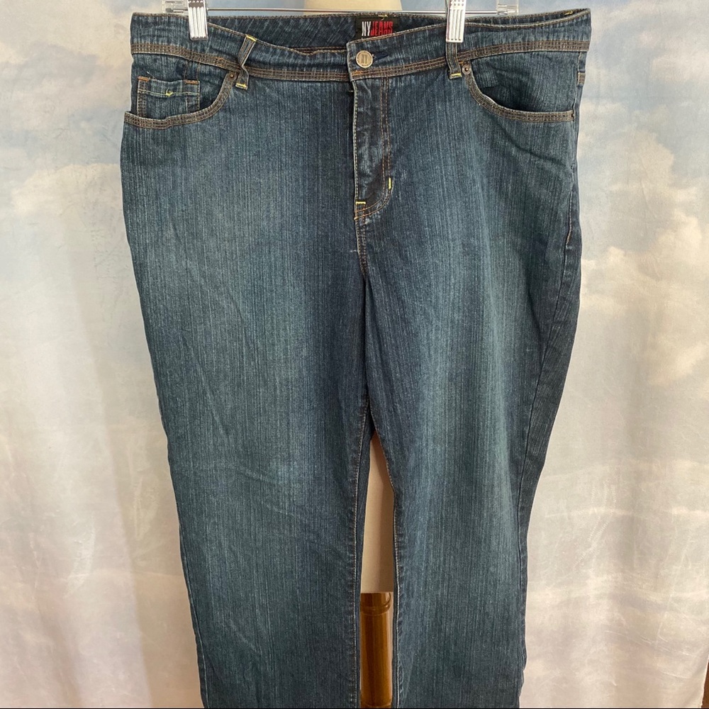 New York & Co Jeans Size 16